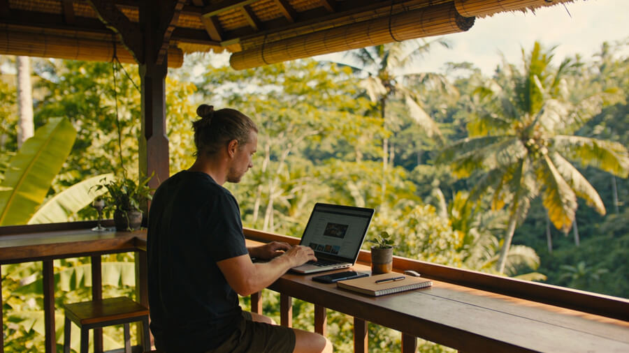 The Best eSIMs for Digital Nomads in 2026